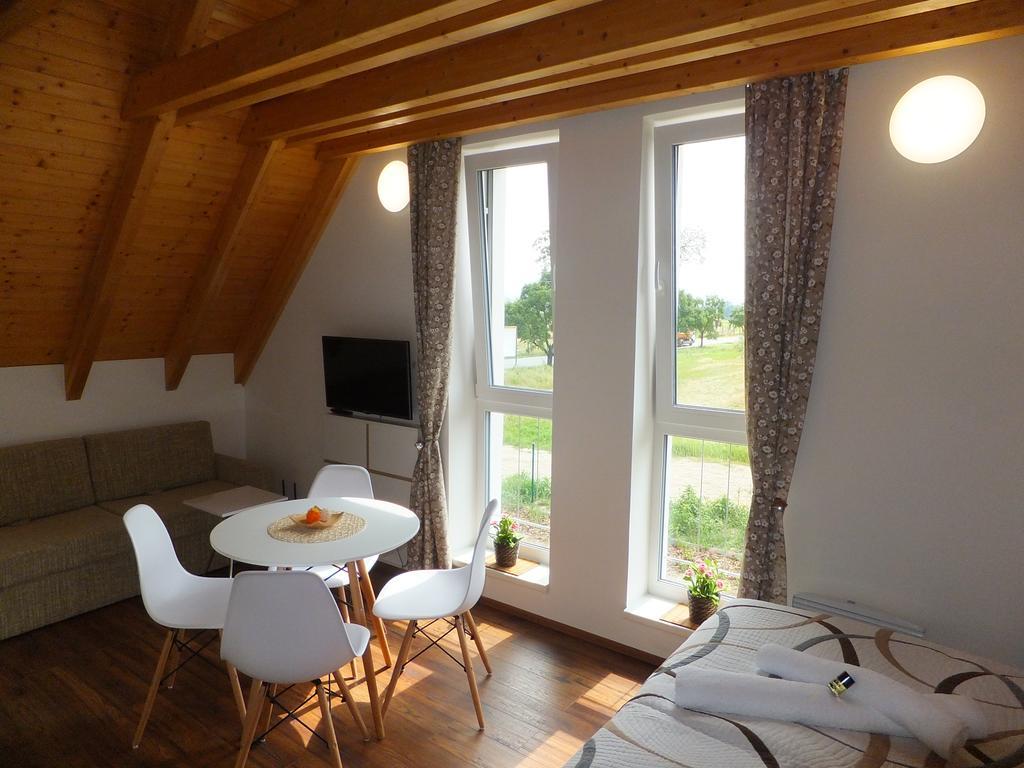 Apartman A2 Леднице Экстерьер фото
